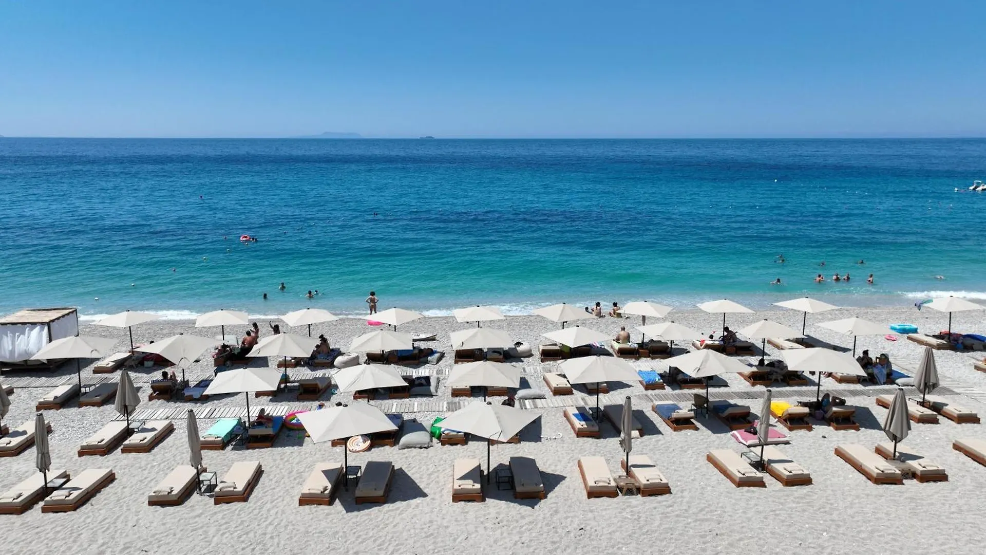 Alevra Hotel Dhermi Albania