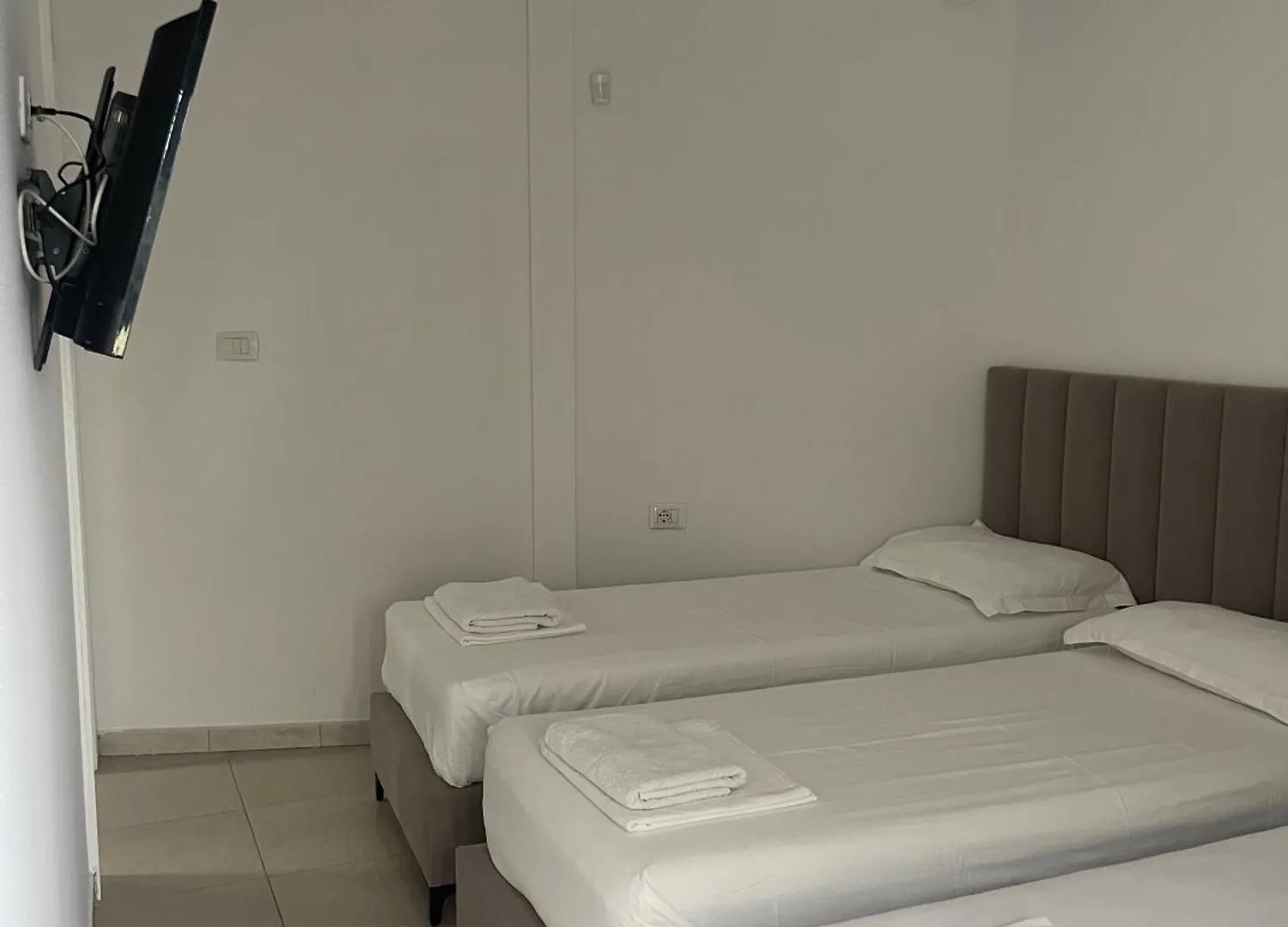 Alevra Hotel Dhermi Albania