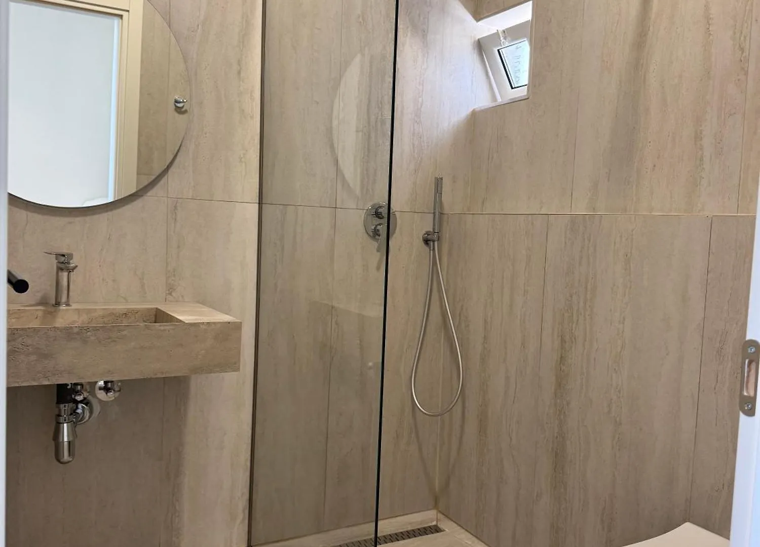 Hotel Alevra Dhërmi Albánie